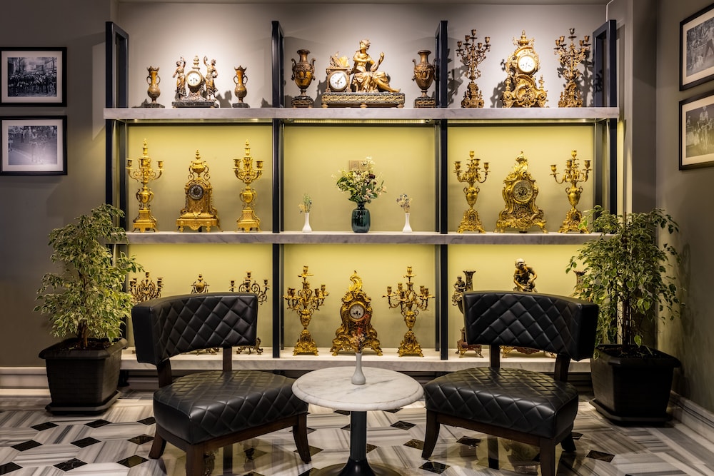 Marius Hotel — Restaurant & bars in Istanbul, Istanbul
