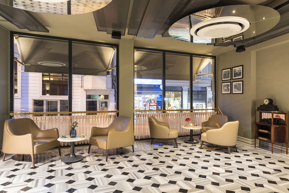 Marius Hotel — Hotel building in Istanbul, Istanbul