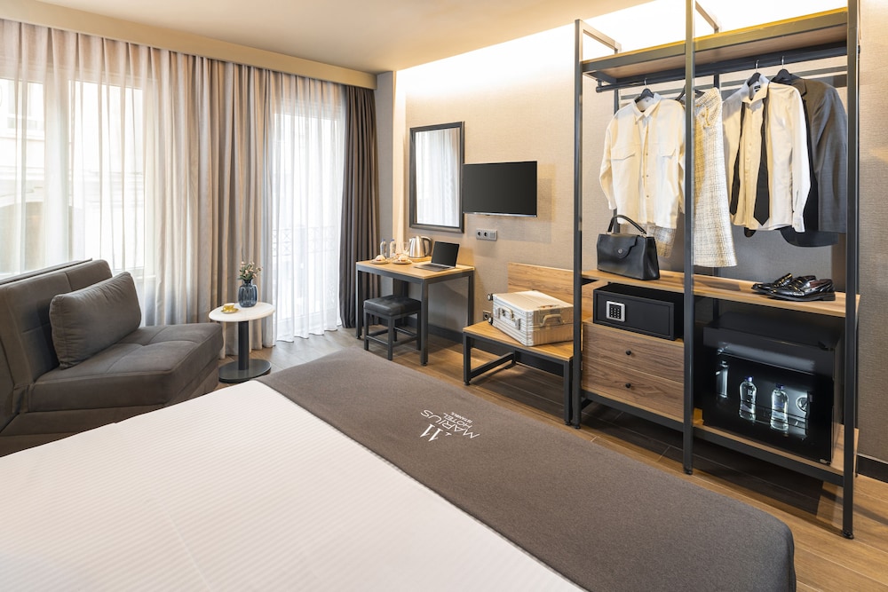 Marius Hotel — Hotel rooms in Istanbul, Istanbul