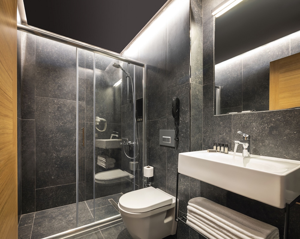 Marius Hotel — Hotel rooms in Istanbul, Istanbul