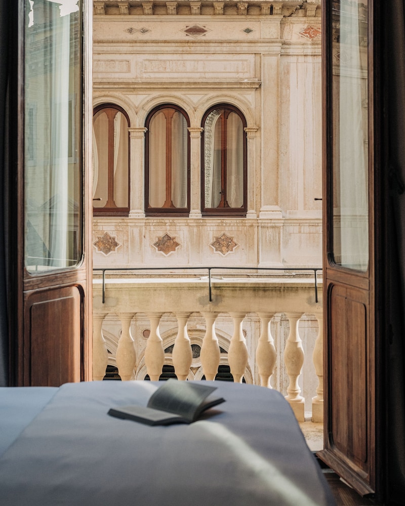 Nolinski Venezia - Evok Collection — Hotel rooms in Venice, Veneto