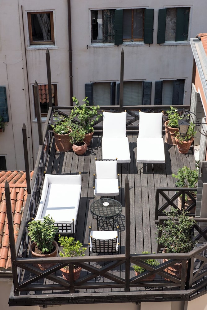 Nolinski Venezia - Evok Collection — Hotel building in Venice, Veneto