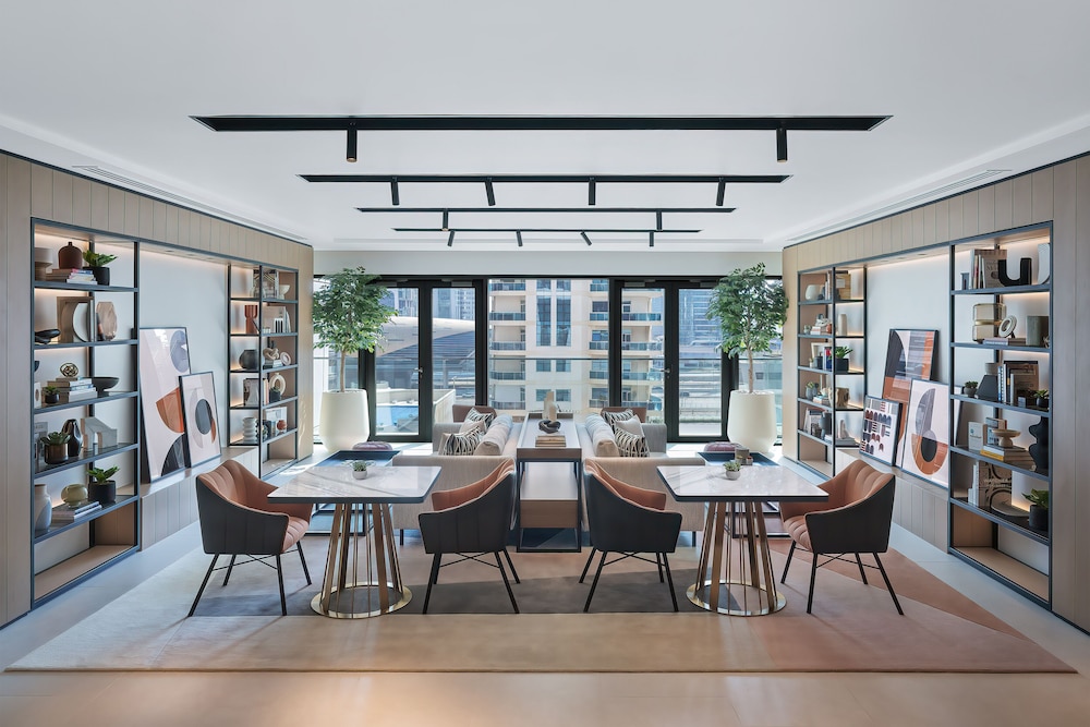 Vida Dubai Marina & Yacht Club — Restaurant & bars in Dubai