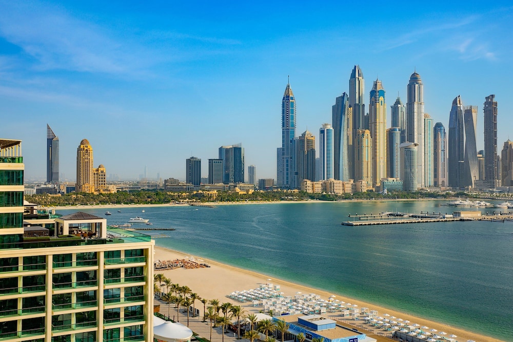 Marriott Resort Palm Jumeirah, Dubai — Attractions in the area in Dubai