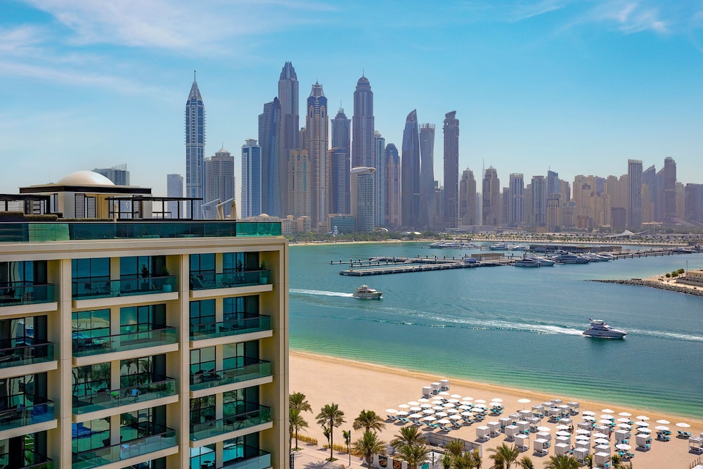 Marriott Resort Palm Jumeirah, Dubai — Attractions in the area in Dubai