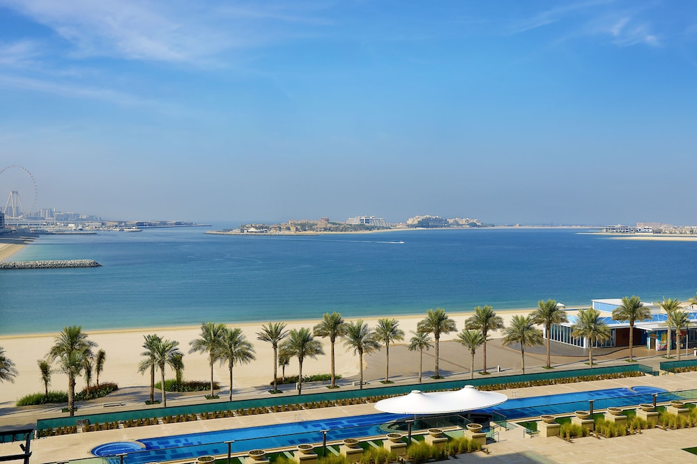 Marriott Resort Palm Jumeirah, Dubai — Beach in Dubai