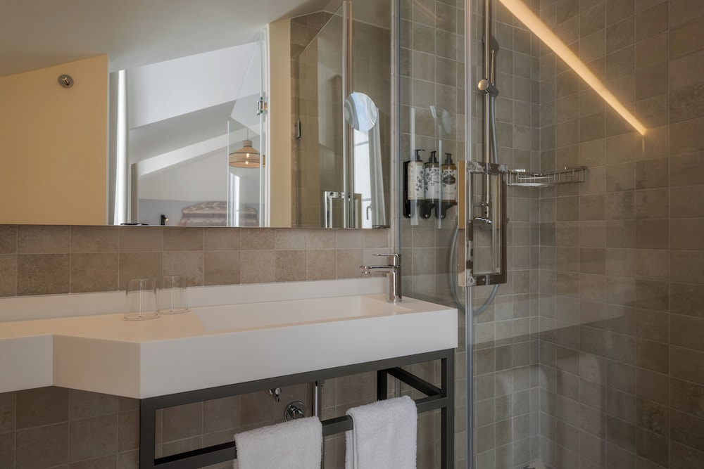 Pousada Alfama — Hotel rooms in Lisbon, Lisboa