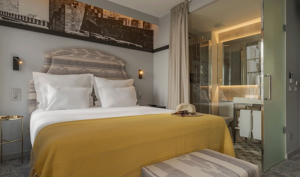 Pousada Alfama — Hotel rooms in Lisbon, Lisboa