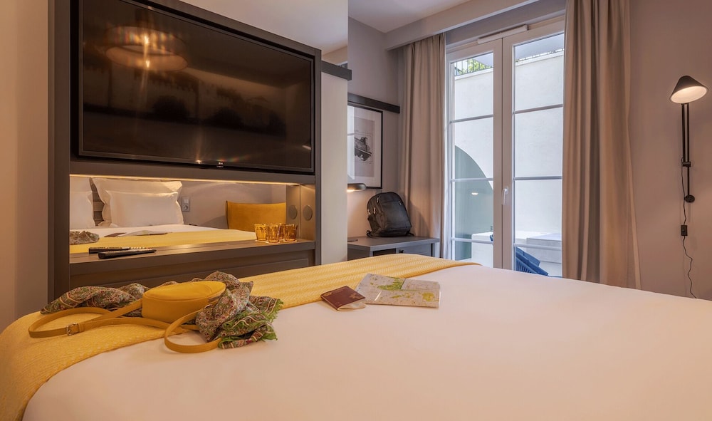 Pousada Alfama — Hotel rooms in Lisbon, Lisboa