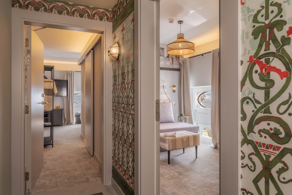 Pousada Alfama — Hotel rooms in Lisbon, Lisboa