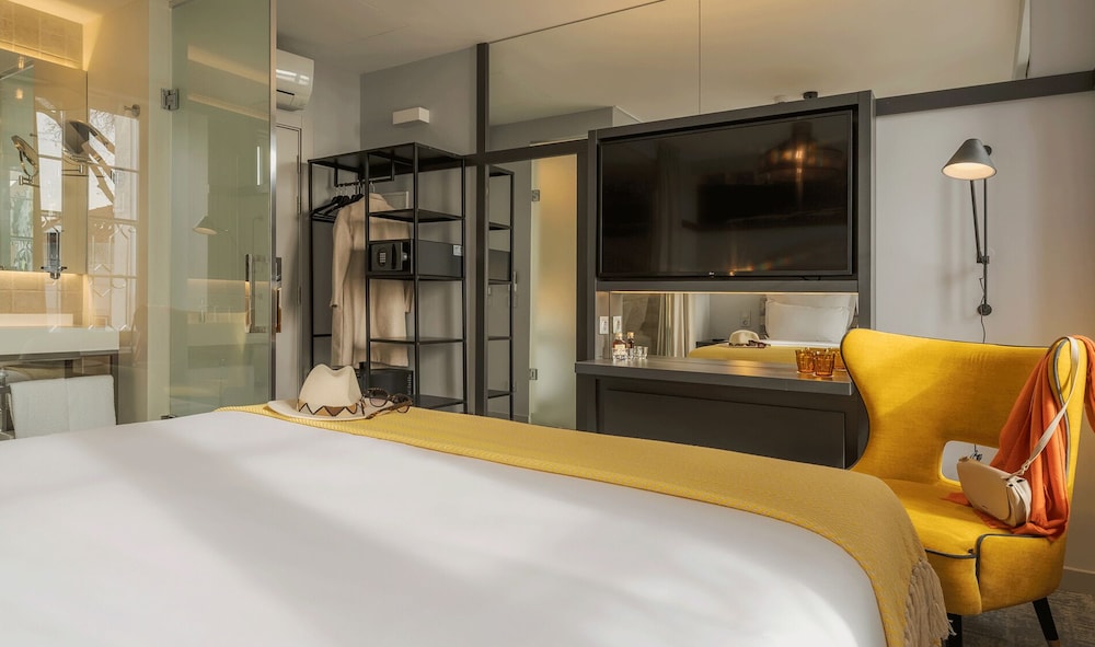 Pousada Alfama — Hotel rooms in Lisbon, Lisboa