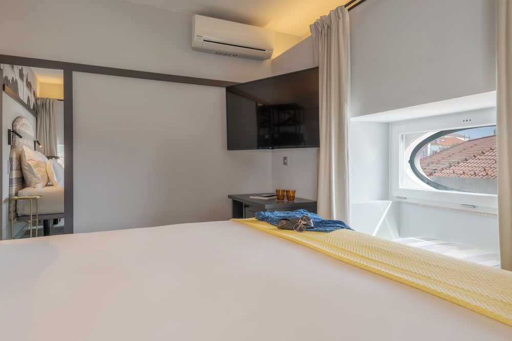 Pousada Alfama — Hotel rooms in Lisbon, Lisboa