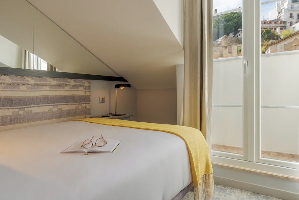 Pousada Alfama — Hotel rooms in Lisbon, Lisboa