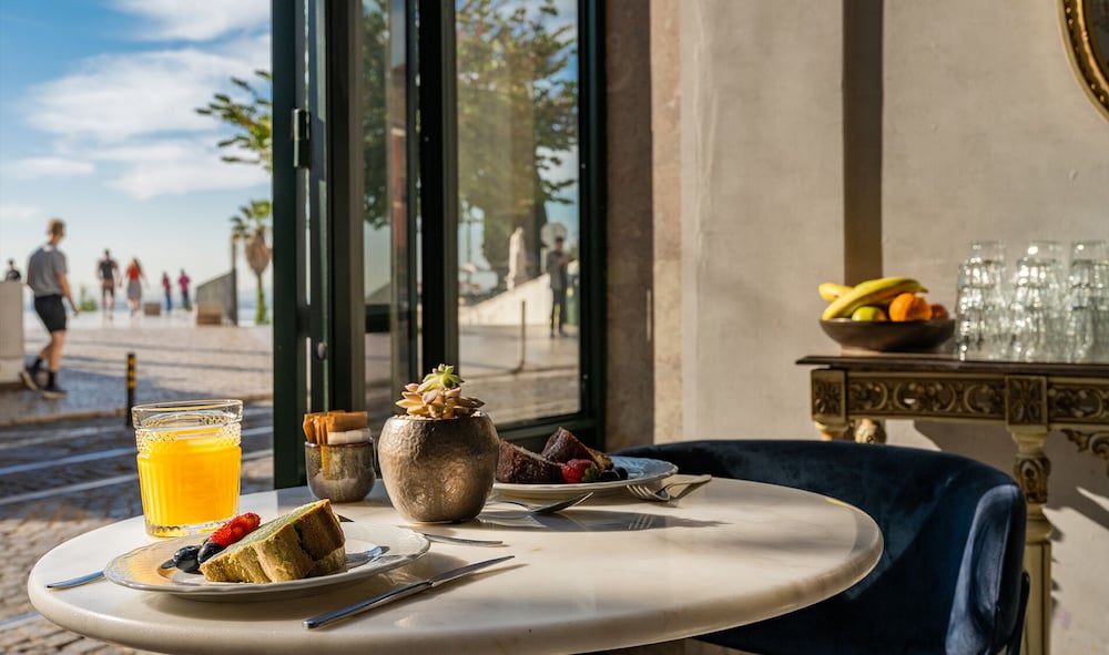 Pousada Alfama — Restaurant & bars in Lisbon, Lisboa