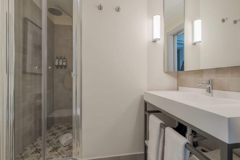 Pousada Alfama — Hotel rooms in Lisbon, Lisboa