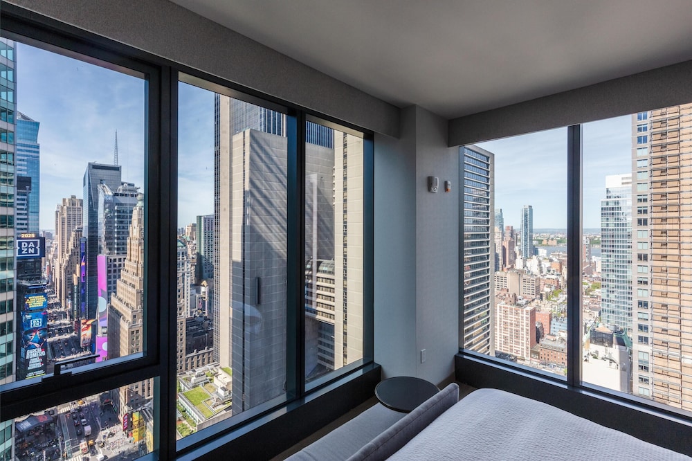 Tempo by Hilton New York Times Square — Hotel rooms in New York City, New York State