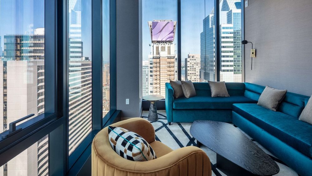 Tempo by Hilton New York Times Square