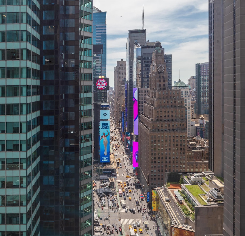 Tempo by Hilton New York Times Square — Attractions in the area in New York City, New York State