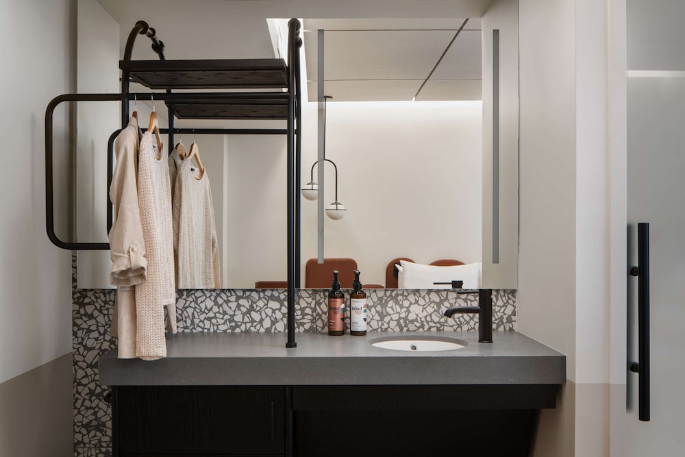 Motto By Hilton New York City Times Square — Hotel rooms in New York City, New York State