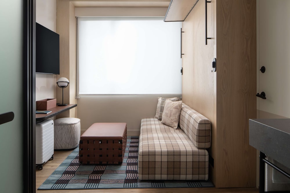 Motto By Hilton New York City Times Square — Hotel rooms in New York City, New York State