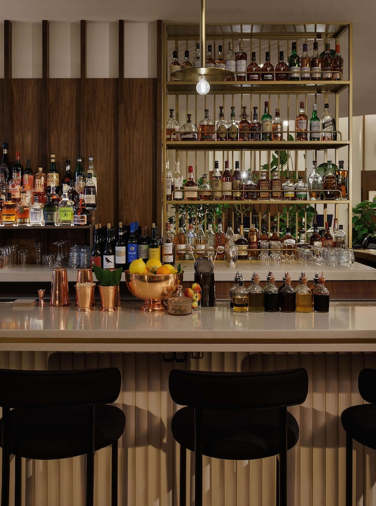 Motto By Hilton New York City Times Square — Restaurant & bars in New York City, New York State