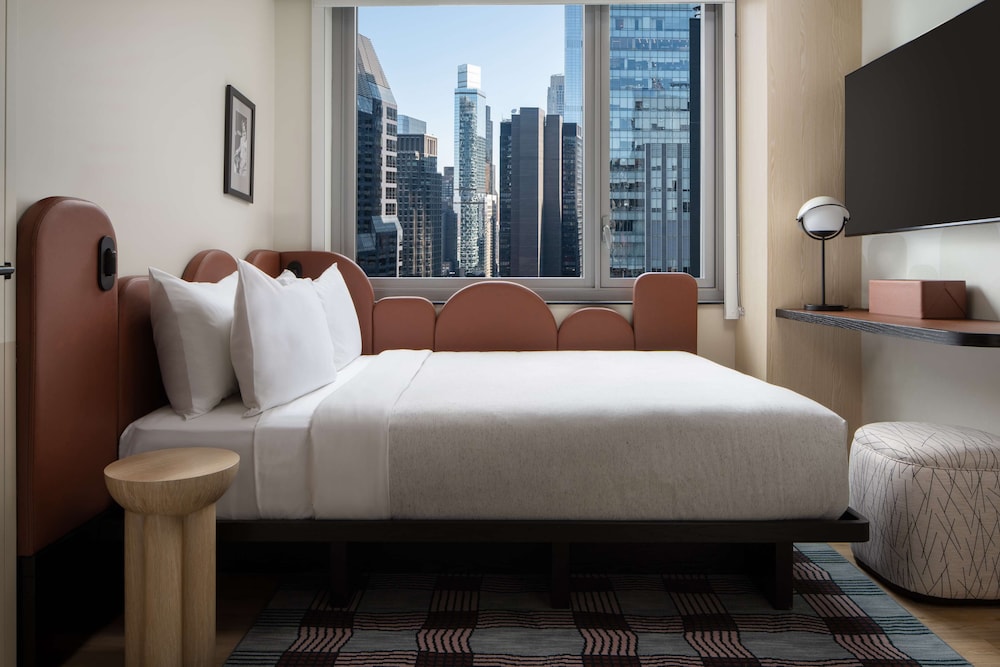 Motto By Hilton New York City Times Square — Hotel rooms in New York City, New York State
