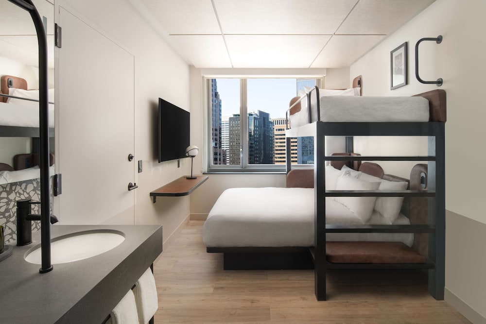 Motto By Hilton New York City Times Square — Hotel rooms in New York City, New York State