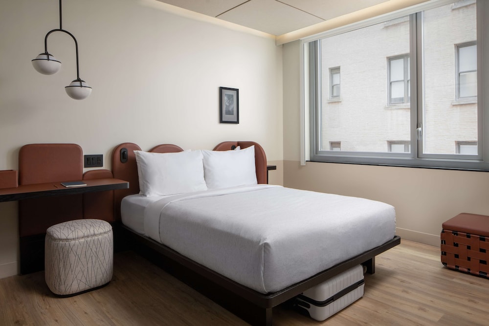 Motto By Hilton New York City Times Square — Hotel rooms in New York City, New York State
