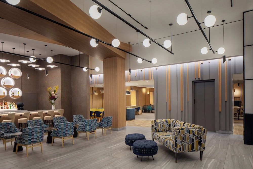 Home2 Suites By Hilton New York Times Square — Restaurant & bars in New York City, New York State