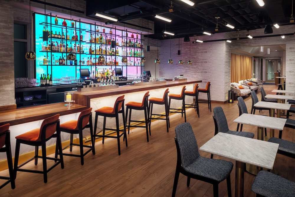 Home2 Suites By Hilton New York Times Square — Restaurant & bars in New York City, New York State