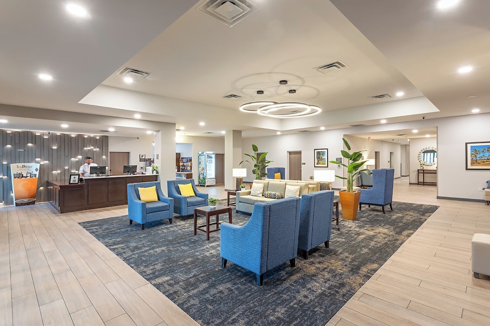 Pestana Orlando Suites - Lake Buena Vista — Hotel building in Orlando, Florida