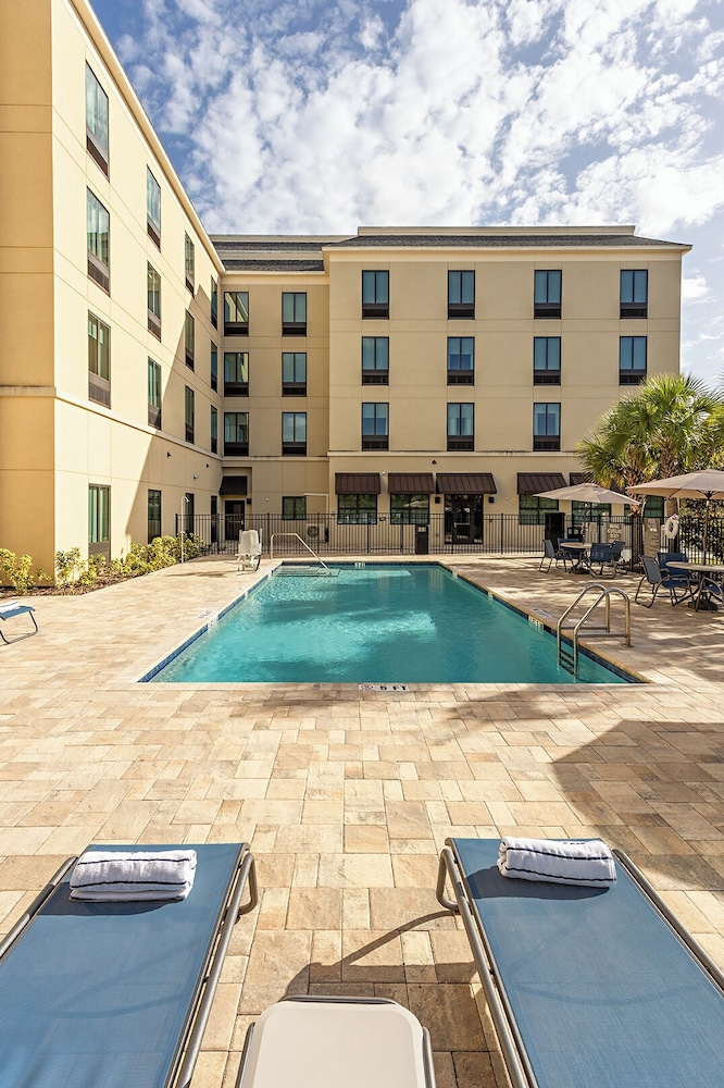 Pestana Orlando Suites - Lake Buena Vista — Swimming pool in Orlando, Florida