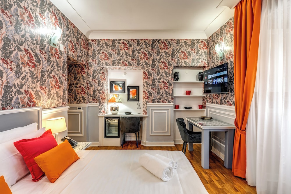 Mangili Garden Hotel — Hotel rooms in Rome, Lazio