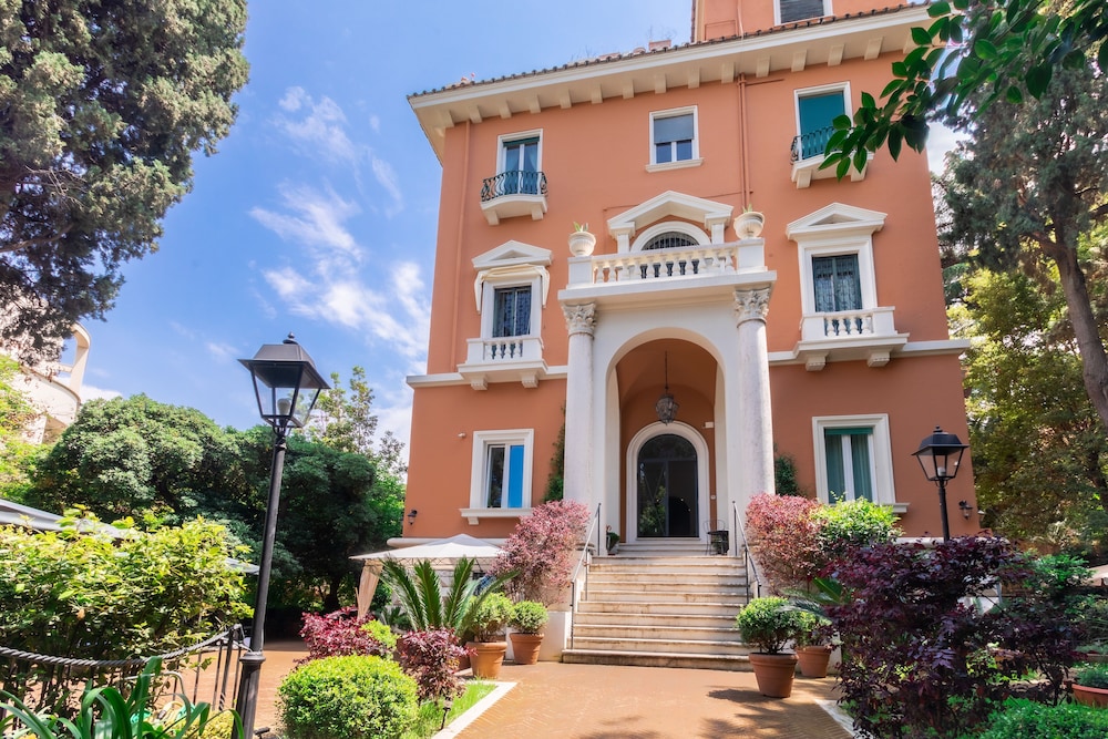 Mangili Garden Hotel — Hotel building in Rome, Lazio