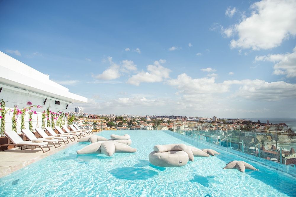 . EVOLUTION Cascais-Estoril Hotel