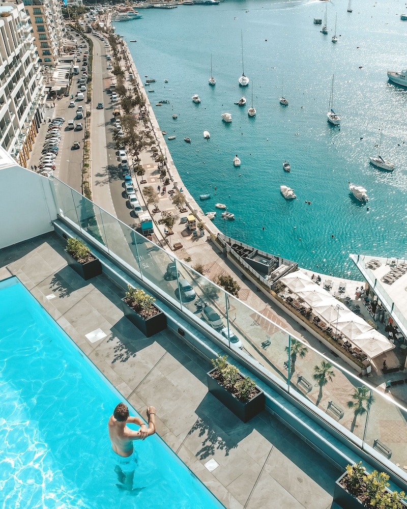Verdi Gzira Promenade