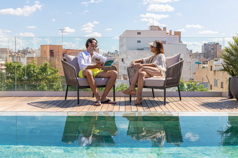 JS Palma Plaza Hotel — Swimming pool in Palma de Mallorca, Balearic Islands