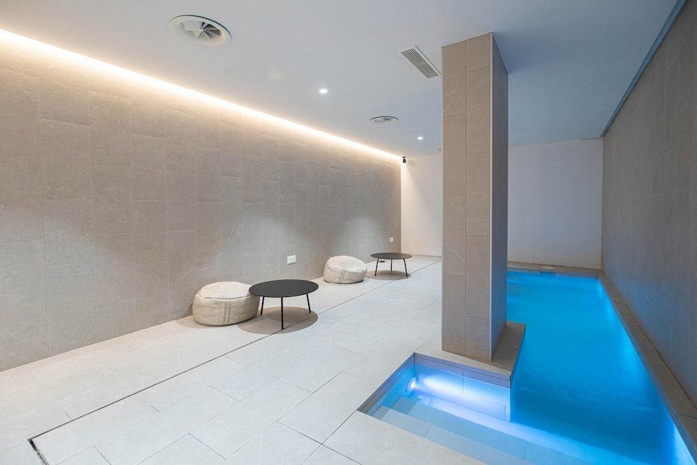 JS Palma Plaza Hotel — Swimming pool in Palma de Mallorca, Balearic Islands