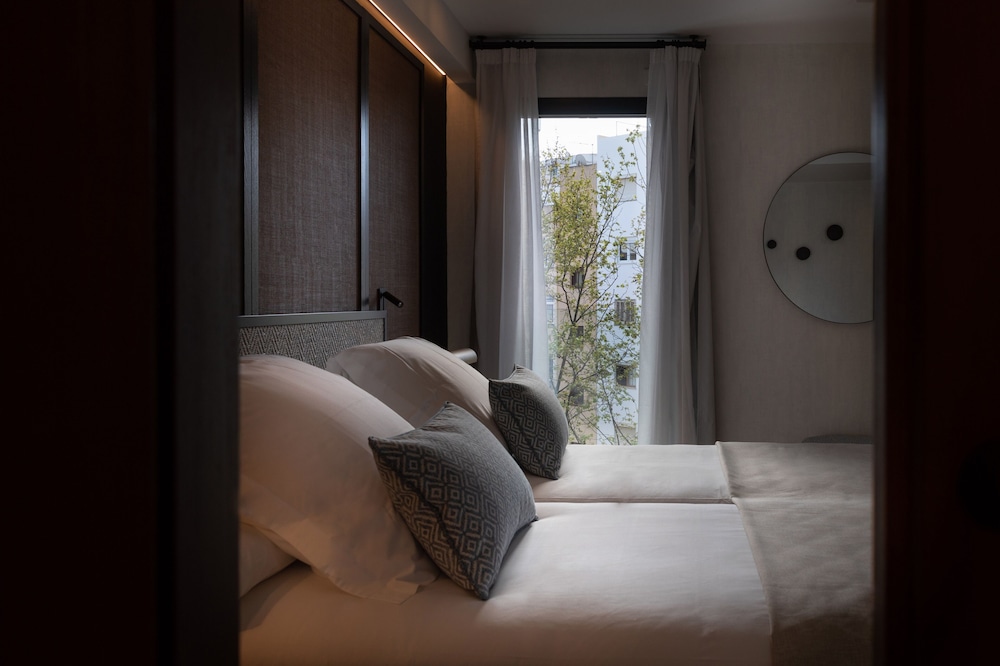 JS Palma Plaza Hotel — Hotel rooms in Palma de Mallorca, Balearic Islands