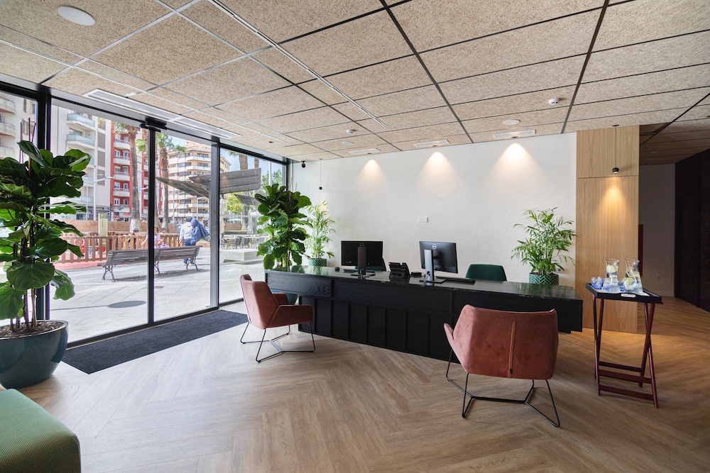 JS Palma Plaza Hotel — Hotel building in Palma de Mallorca, Balearic Islands