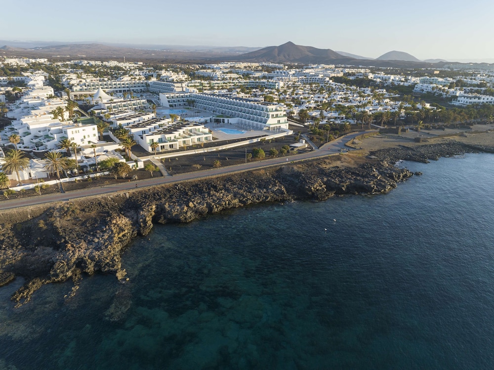 Radisson Blu Resort Lanzarote - Adults Only +16 — Attractions in the area in Costa Teguise, Canary Islands