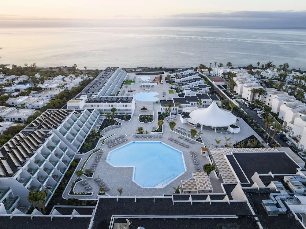 Radisson Blu Resort Lanzarote - Adults Only +16