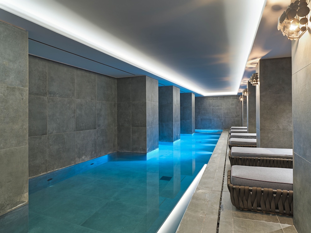 NYX Esperia Palace Hotel Athens — Swimming pool in Athens, Attica