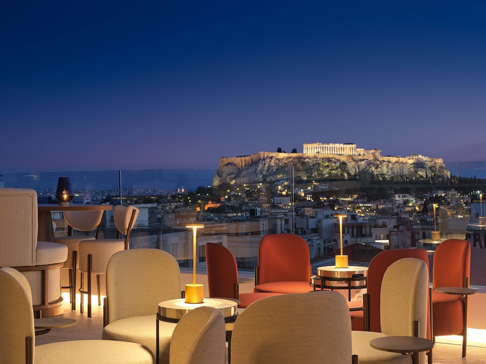 NYX Esperia Palace Hotel Athens — Restaurant & bars in Athens, Attica