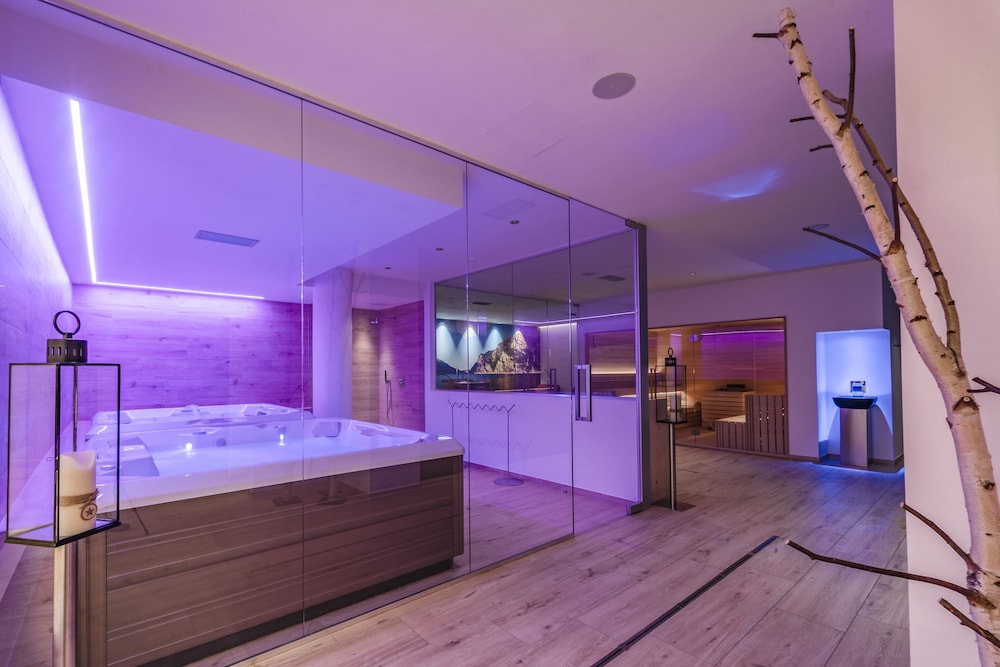 Lake Front Hotel Mirage — Spa in Riva del Garda, Trentino-Alto Adige