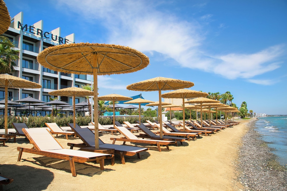 Mercure Larnaca Beach Resort - zdjęcie 4