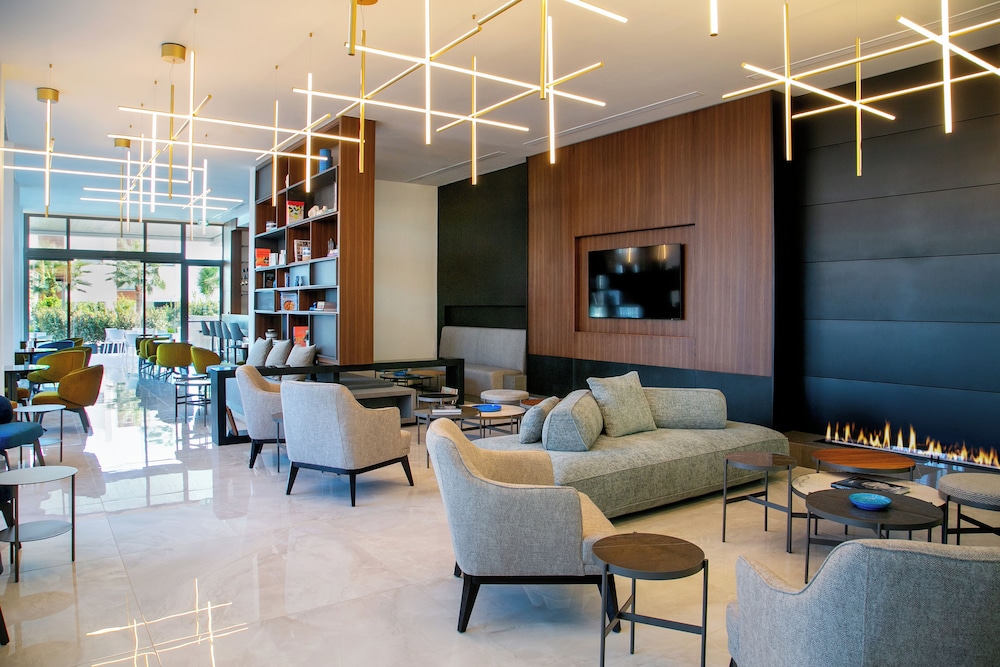 Mercure Larnaca Beach Resort — Restaurant & bars in Oroklini, Larnaca Region