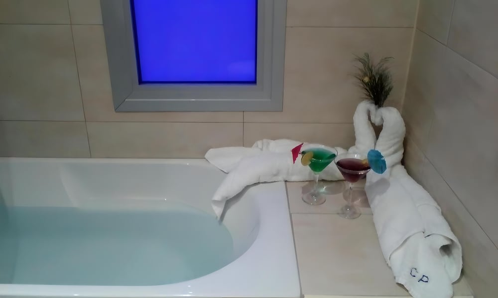 Captain Pier Hotel — Hotel rooms in Protaras, Famagusta Region