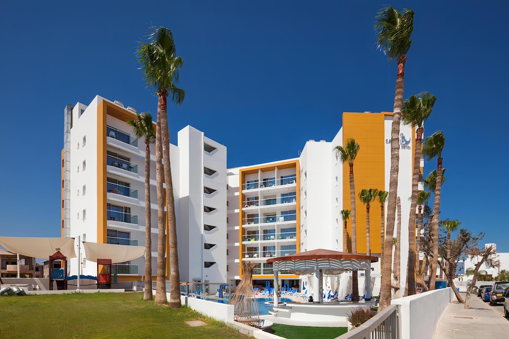 Captain Pier Hotel - zdjęcie 4