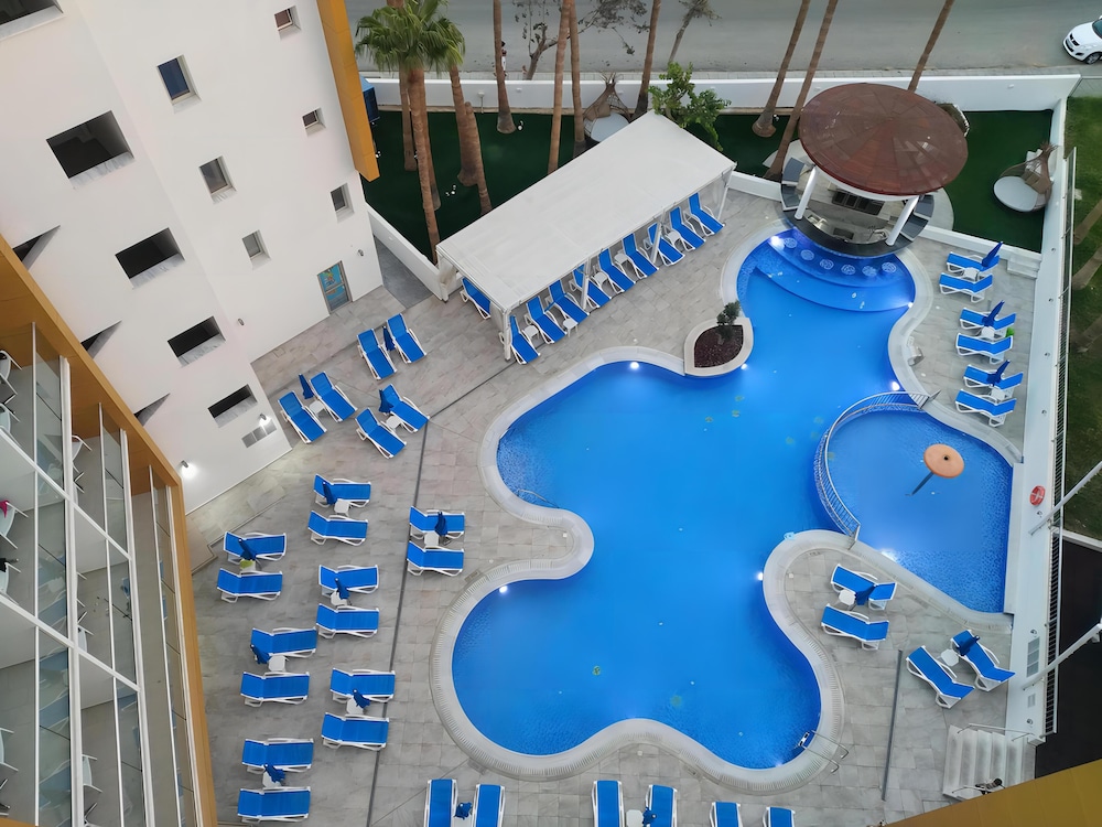 Captain Pier Hotel - zdjęcie 5